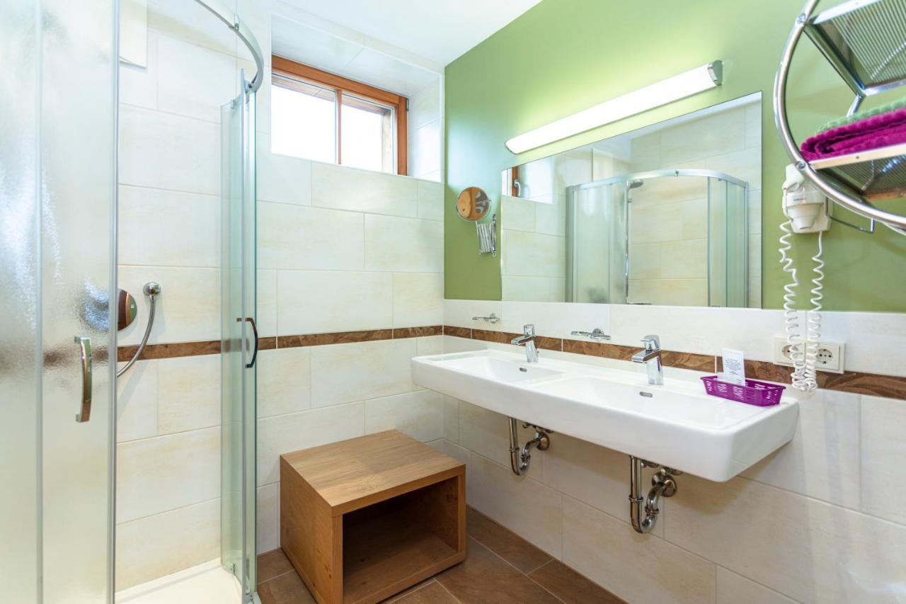 Brandstatthof Leogang Bed and Breakfast Buitenkant foto