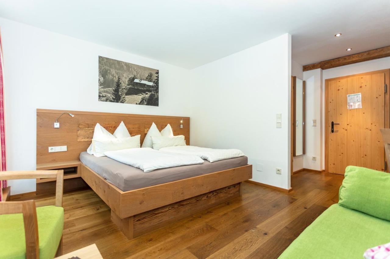Brandstatthof Leogang Bed and Breakfast Buitenkant foto