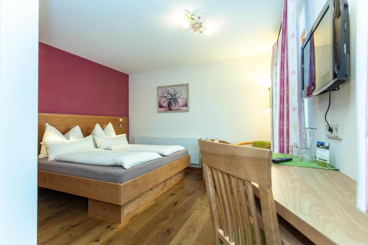 Brandstatthof Leogang Bed and Breakfast Buitenkant foto
