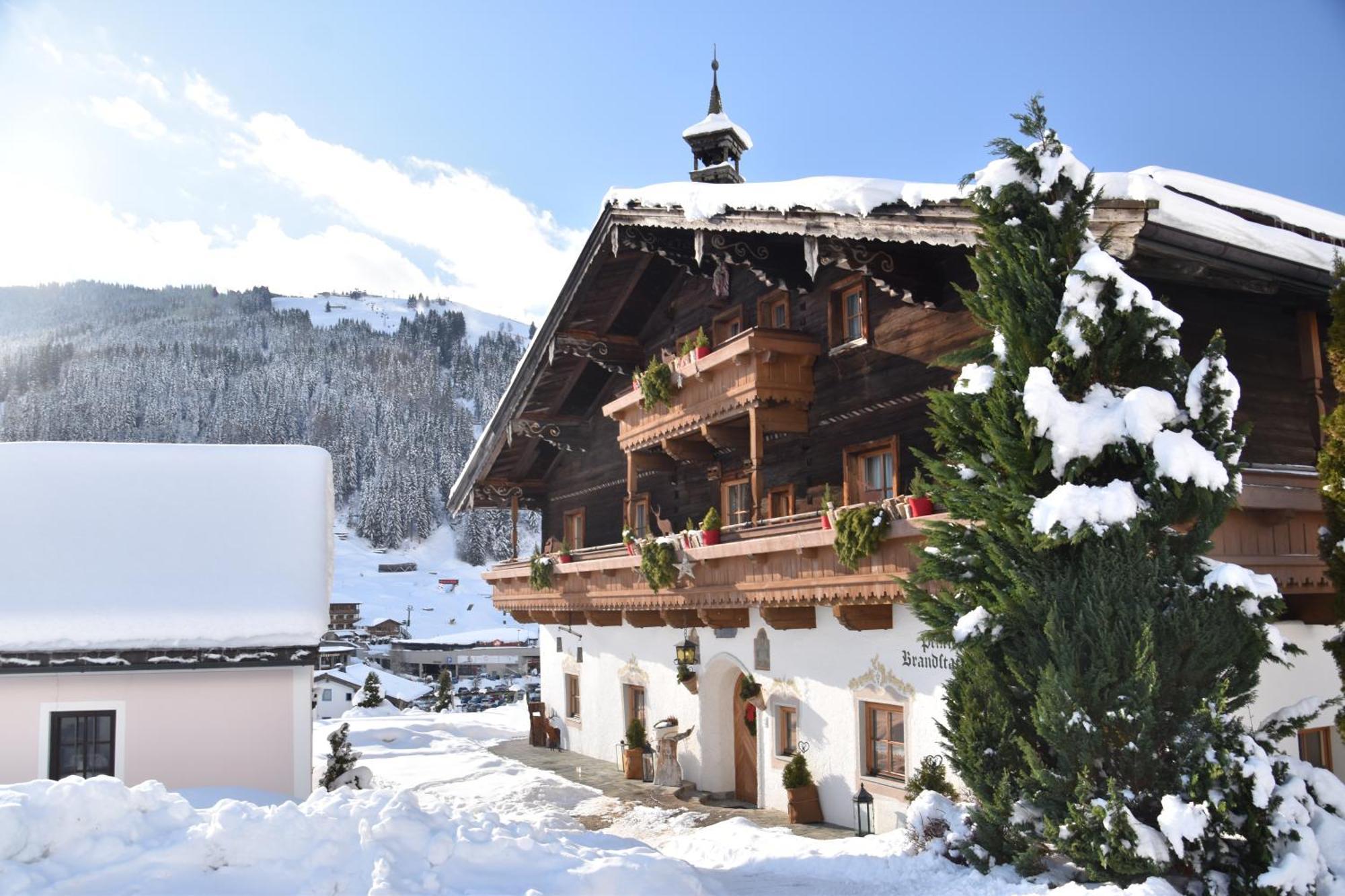 Brandstatthof Leogang Bed and Breakfast Buitenkant foto