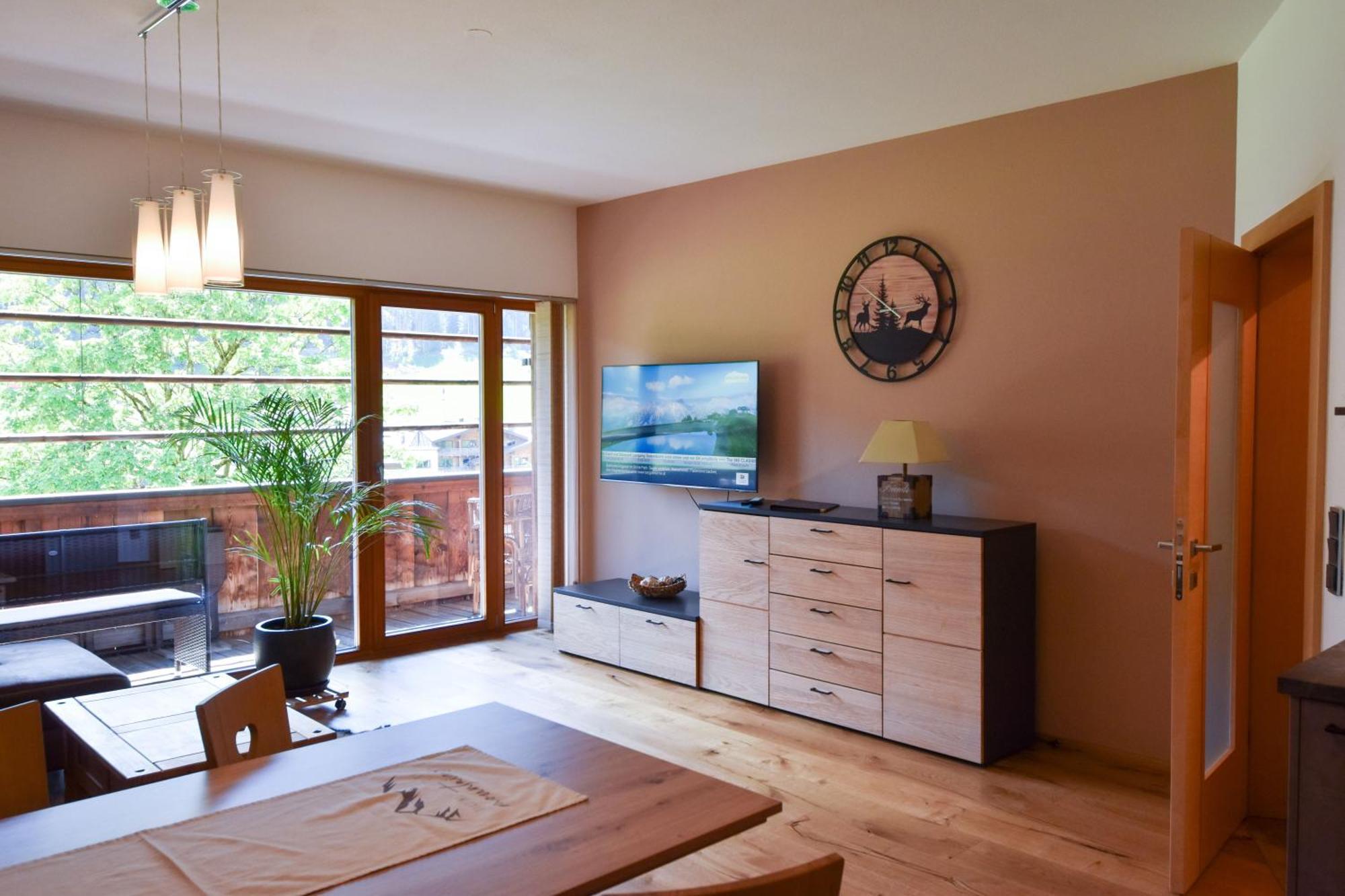 Brandstatthof Leogang Bed and Breakfast Buitenkant foto